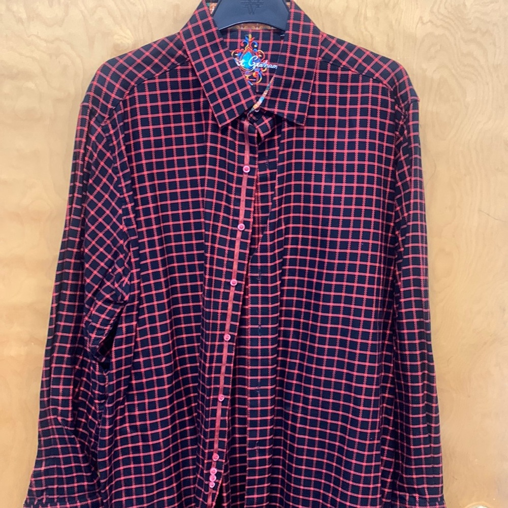 Long sleeve button down Robert Graham shirt